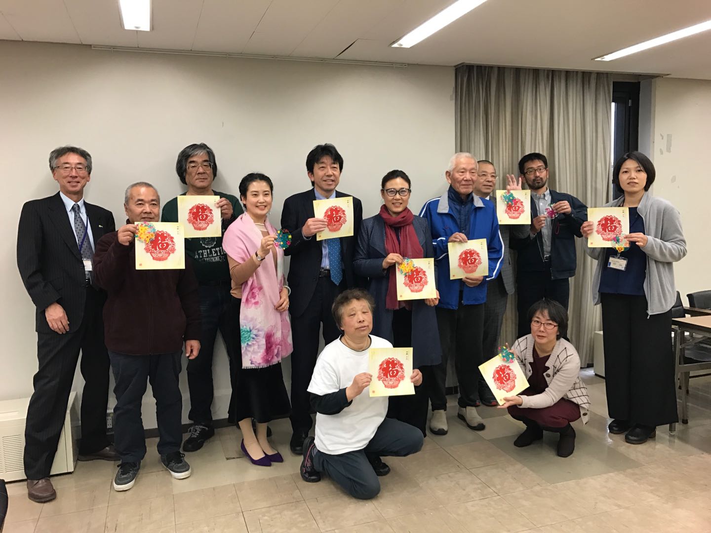 剪纸艺术交流活动2.jpg